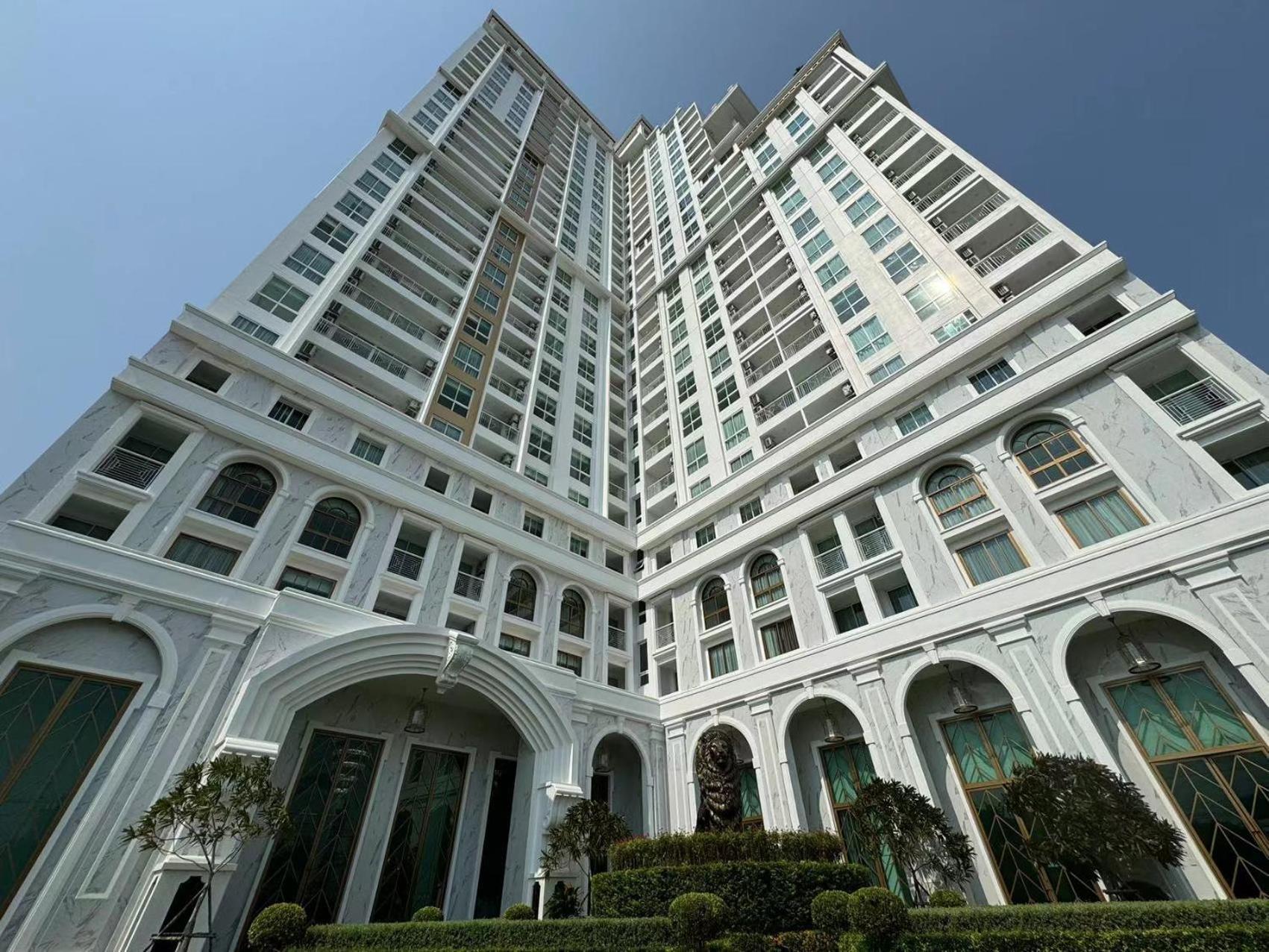 The Empire Chic Residence Jomtien & Yahaha ภายนอก รูปภาพ
